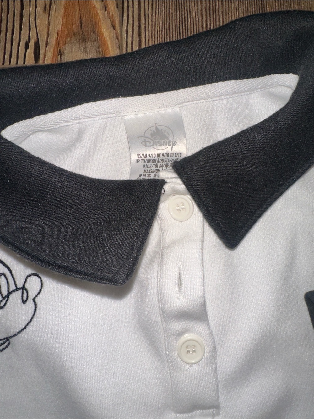 Disney Pullover - Picture 2 of 3